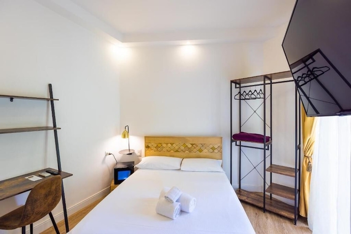 Imagen de la habitación del Hotel Domino, Tur&iacute;n. Foto 13