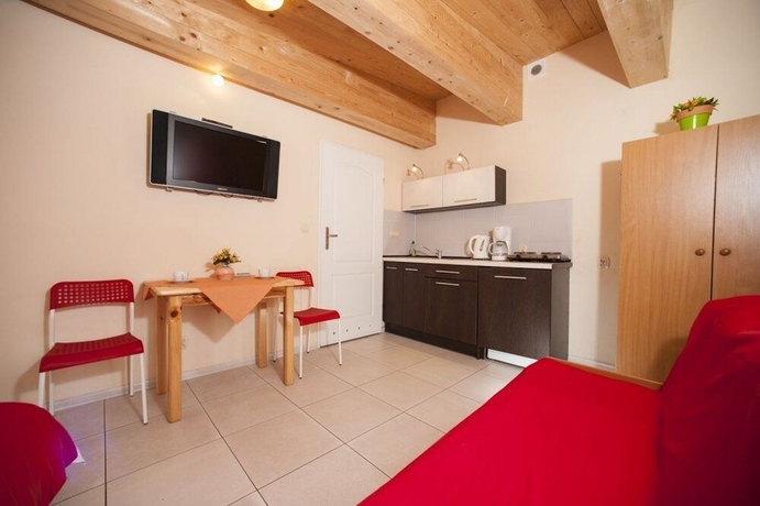 Imagen de la habitación del Hotel Domki Całoroczne Ajna Park. Foto 10