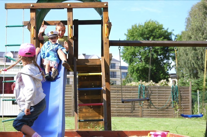Imagen de los exteriores del Hotel Domki Całoroczne Ajna Park. Foto 15