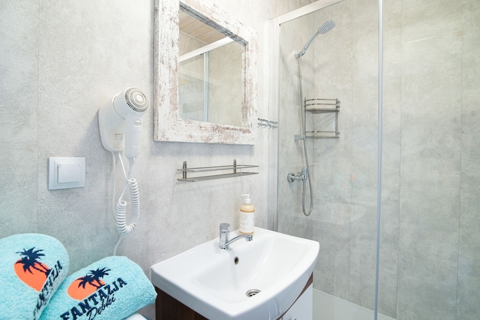 Imagen de la habitación del Hotel Domki Fantazja Dębki. Foto 15