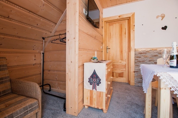 Imagen de la habitación del Hotel Domki Pod Jemiola. Foto 3