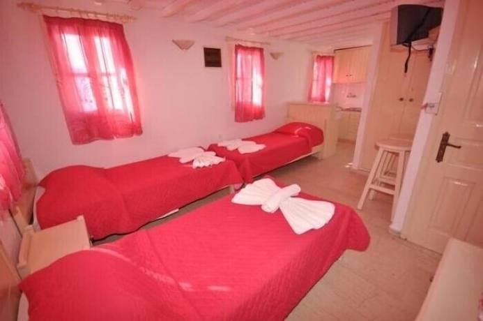 Imagen de la habitación del Hotel Domna Lakka Studios. Foto 16