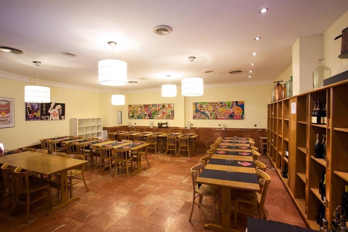 Imagen general del Hotel Domo. Foto 9