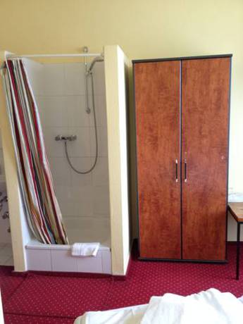 Imagen de la habitación del Hotel Domo Mondial. Foto 2