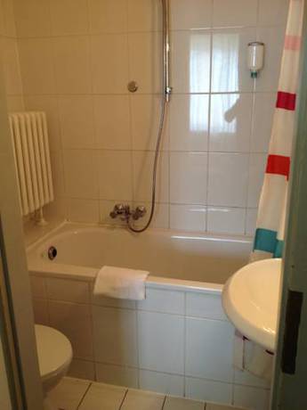 Imagen de la habitación del Hotel Domo Mondial. Foto 5