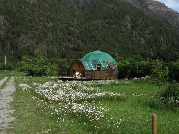 Imagen general del Hotel Domos Puelo. Foto 2