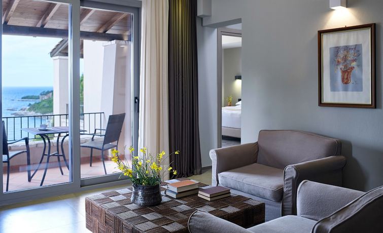 Imagen de la habitación del Hotel Domotel Agios Nikolaos Suites Resort. Foto 8