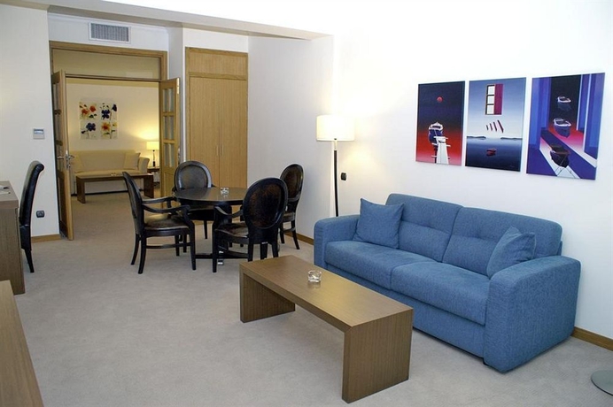 Imagen de los interiores del Hotel Domotel Xenia Volou. Foto 8