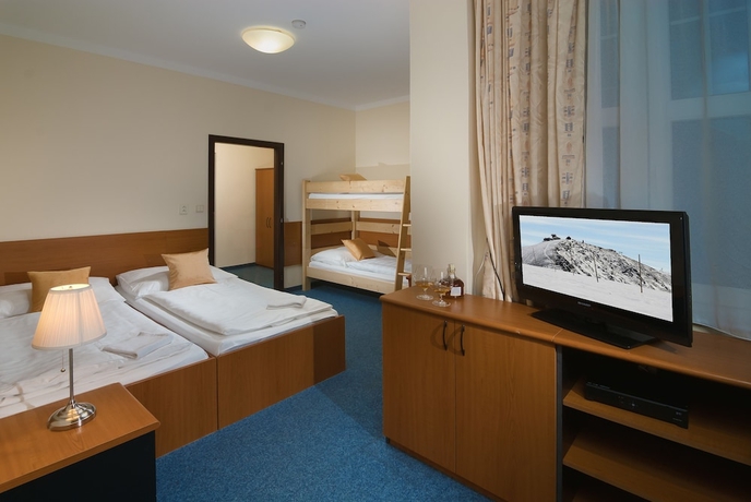Imagen de la habitación del Hotel Domovina. Foto 6