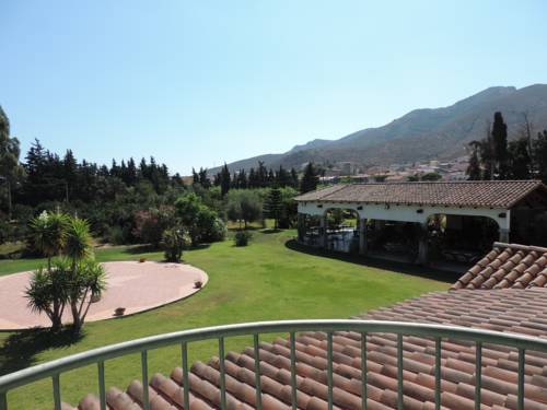 Imagen de la habitación del Hotel Domu Incantada. Foto 4