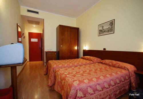 Imagen general del Hotel Domus, Alessandria. Foto 15