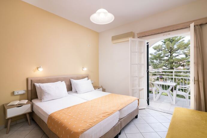 Imagen general del Hotel Domus Alta. Foto 6