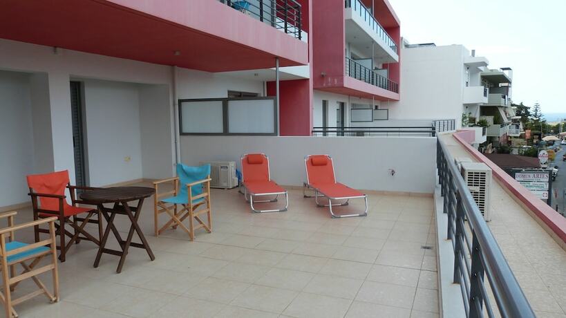 Imagen general del Hotel Domus Aries. Foto 5
