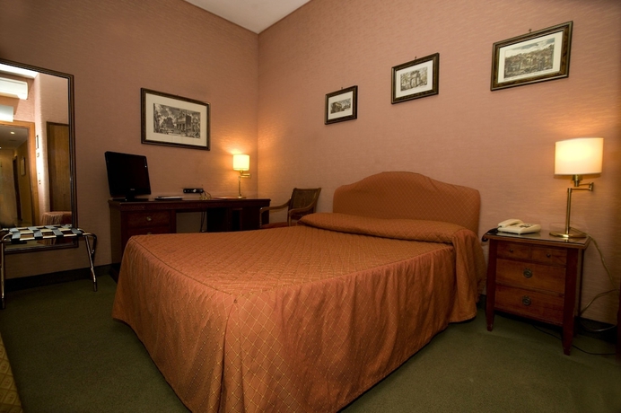 Imagen de la habitación del Hotel Domus Aventina. Foto 3