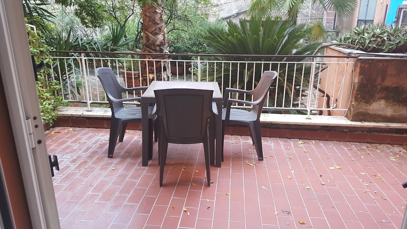 Imagen de la habitación del Hotel Domus Aventina. Foto 12