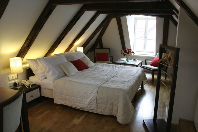 Imagen de la habitación del Hotel Domus Balthasar Design Hotel. Foto 13