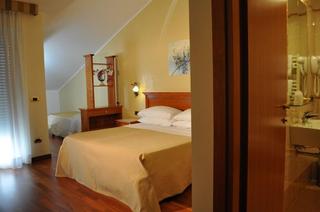 Imagen de la habitación del Hotel Domus, Campobasso. Foto 6