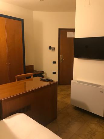 Imagen de la habitación del Hotel Domus Grand Hotel. Foto 9