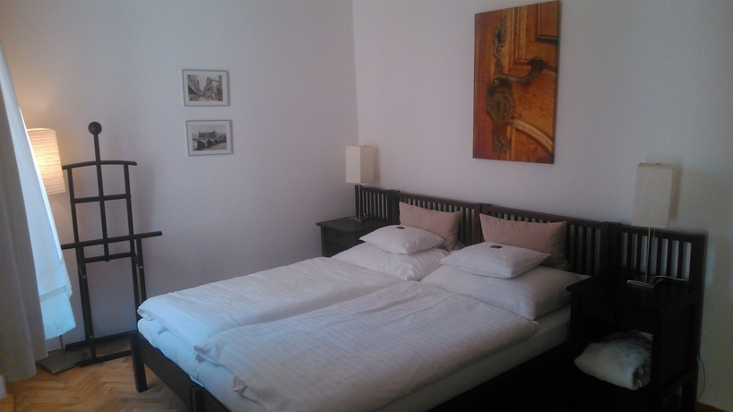 Imagen de la habitación del Hotel Domus Henrici Boutique Hotel. Foto 9