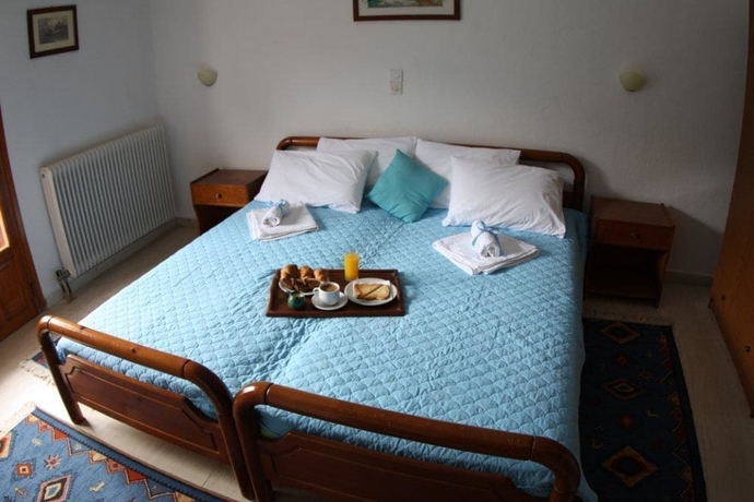 Imagen de la habitación del Hotel Domus Inn. Foto 9