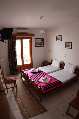 Imagen de la habitación del Hotel Domus Inn. Foto 10