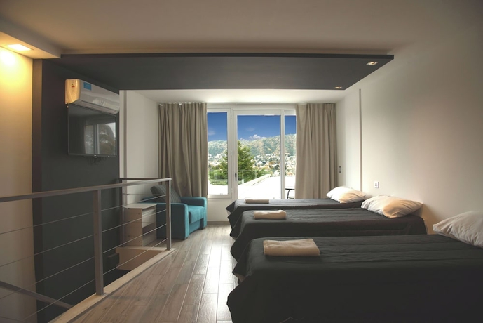 Imagen de la habitación del Hotel Domus Lake Resort. Foto 9