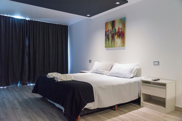 Imagen de la habitación del Hotel Domus Lake Resort. Foto 11