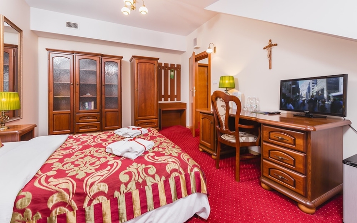 Imagen de la habitación del Hotel Domus Mater. Foto 4