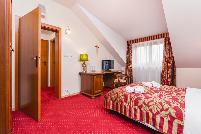 Imagen de la habitación del Hotel Domus Mater. Foto 5