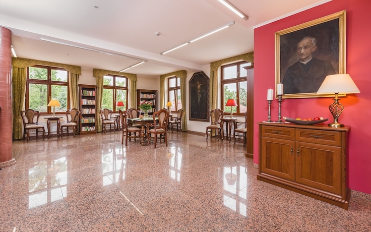 Imagen de los interiores del Hotel Domus Mater. Foto 15