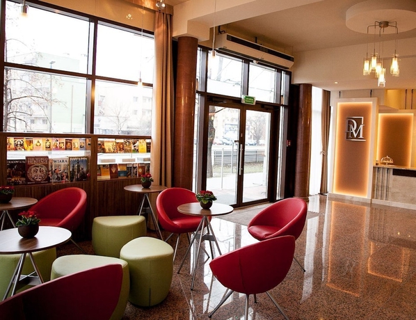 Imagen de los interiores del Hotel Domus Mater. Foto 16