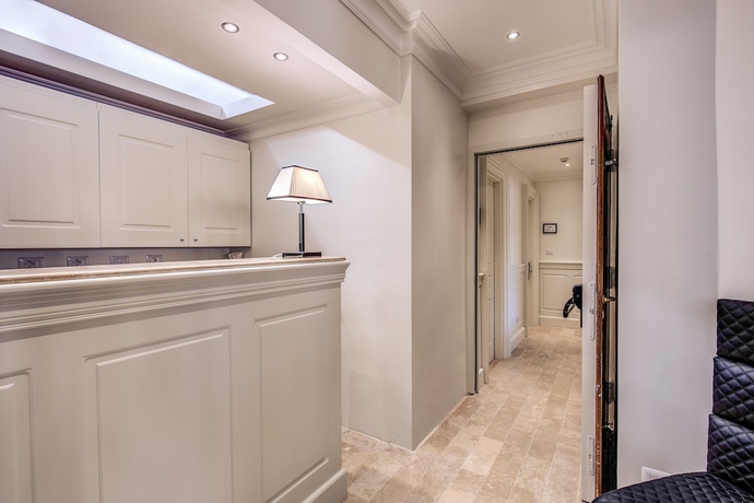 Imagen de los interiores del Hotel Domus Mea. Foto 18