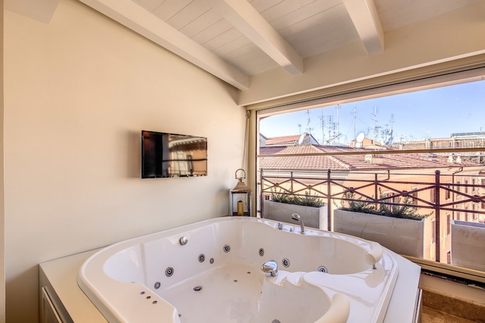 Imagen de la habitación del Hotel Domus Mea. Foto 11