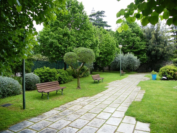 Imagen de los exteriores del Hotel Domus Pacis Assisi. Foto 2