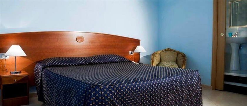 Imagen de la habitación del Hotel Domus Praetoria. Foto 8