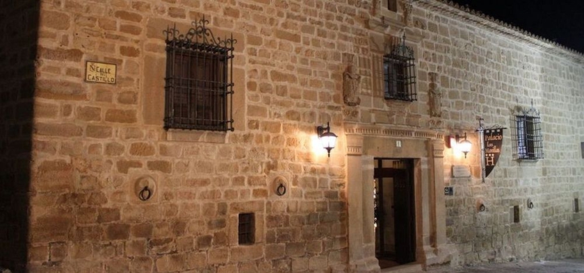 Imagen de los exteriores del Hotel Domus Selecta Palacio Las Manillas. Foto 4