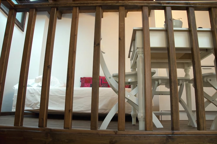 Imagen de la habitación del Hotel Domus Studios. Foto 12
