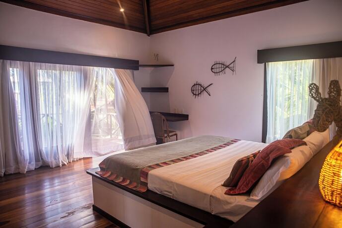 Imagen de la habitación del Hotel Domus Villas de Luxo. Foto 19