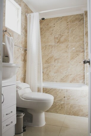 Imagen de la habitación del Hotel Don Alonso Apart. Foto 30