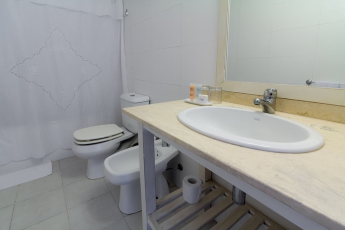 Imagen de la habitación del Hotel Don Antonio Posada. Foto 10