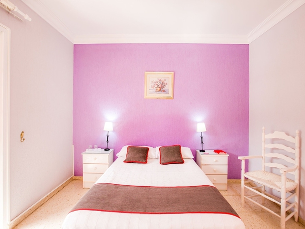 Imagen de la habitación del Hotel Don Cándido. Foto 10