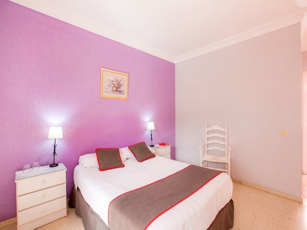 Imagen de la habitación del Hotel Don Cándido, Puerto de la Cruz. Foto 9