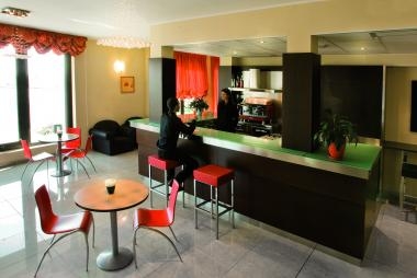 Imagen general del Hotel Don Camillo. Foto 2