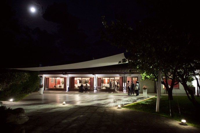 Imagen de los exteriores del Hotel Don Carlos, Huarte. Foto 9