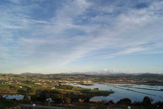 Imagen de los exteriores del Hotel Don Diego, Suances. Foto 10