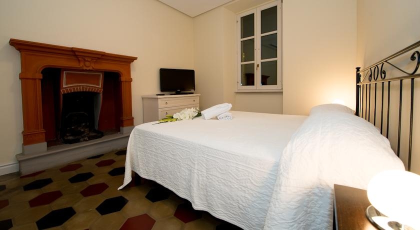 Imagen de la habitación del Hotel Don Ferrante. Foto 2