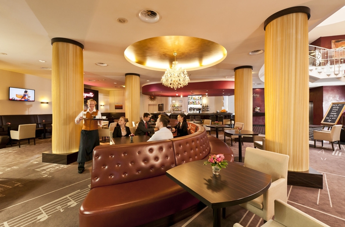 Imagen del bar/restaurante del Hotel Don Giovanni Hotel Prague - Great Hotels Of The World. Foto 5