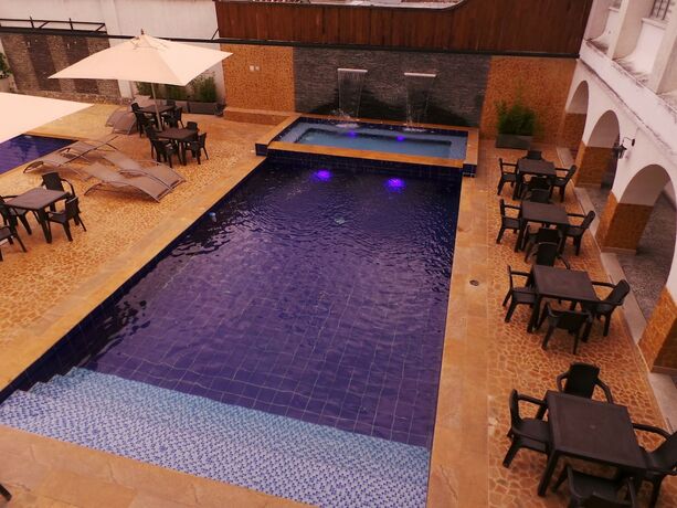 Imagen general del Hotel Don Gregorio, Cartago. Foto 7