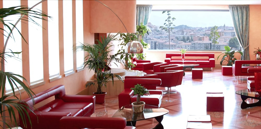 Imagen de los interiores del Hotel Don Guglielmo. Foto 19