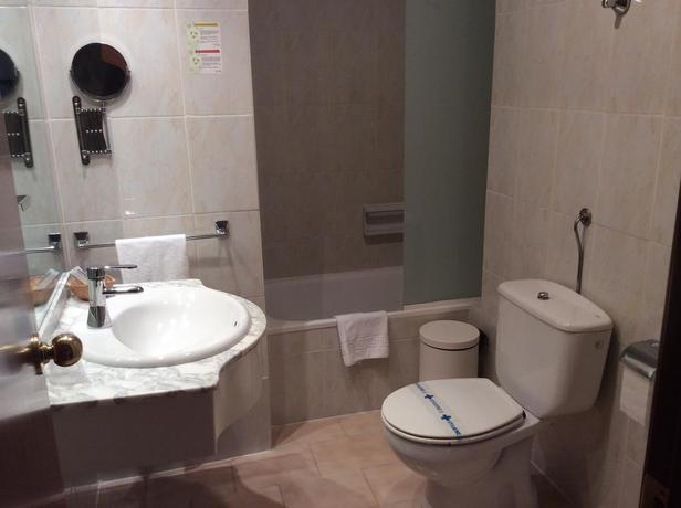 Imagen general del Hotel Don Jaime 54. Foto 7